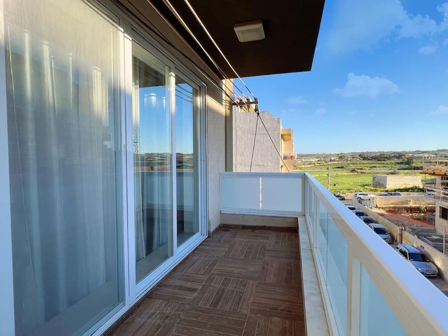 Modern Apartment In Marsaskala Luaran gambar