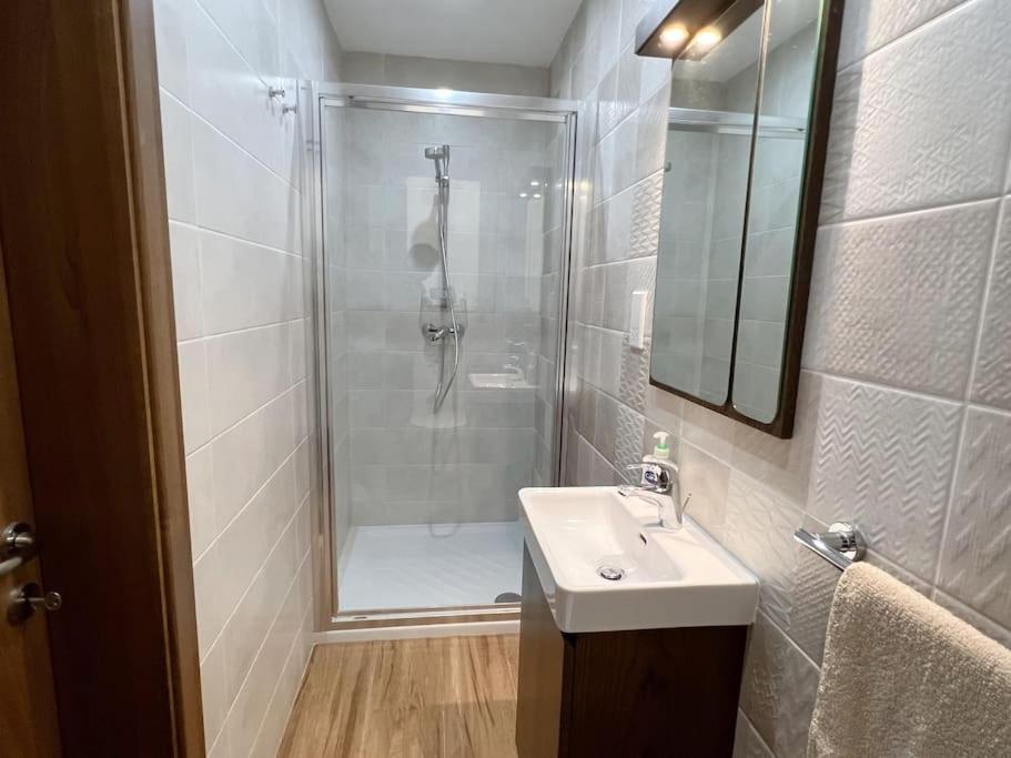 Modern Apartment In Marsaskala Luaran gambar